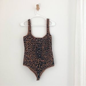 House of Harlow | bodydsuit